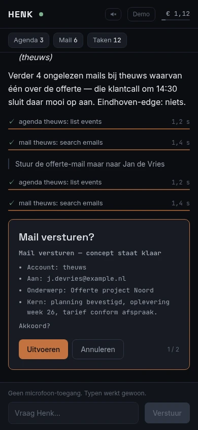 Dezelfde bevestigingskaart full-width op mobiel
